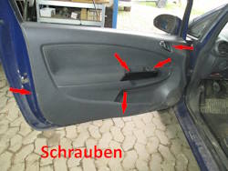 Befestigung der Verkleidung